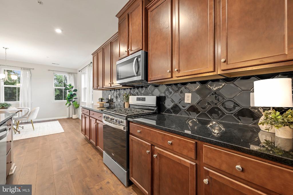 2802 WAVERLY CREEK LN Unit: 36