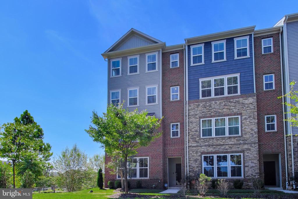 2802 WAVERLY CREEK LN Unit: 36