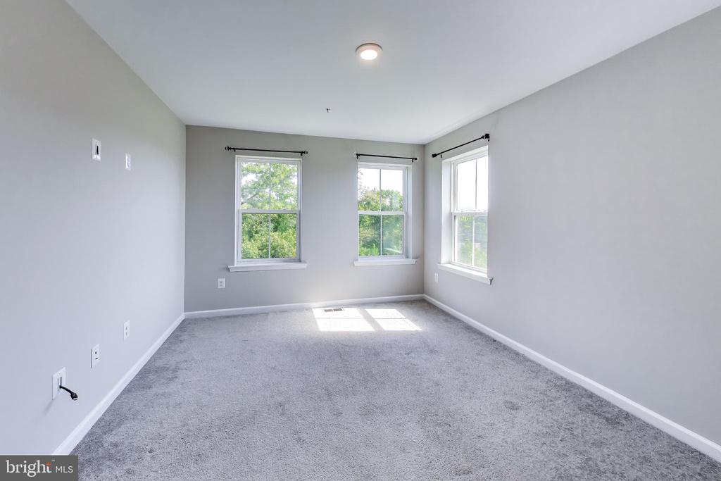 2802 WAVERLY CREEK LN Unit: 36