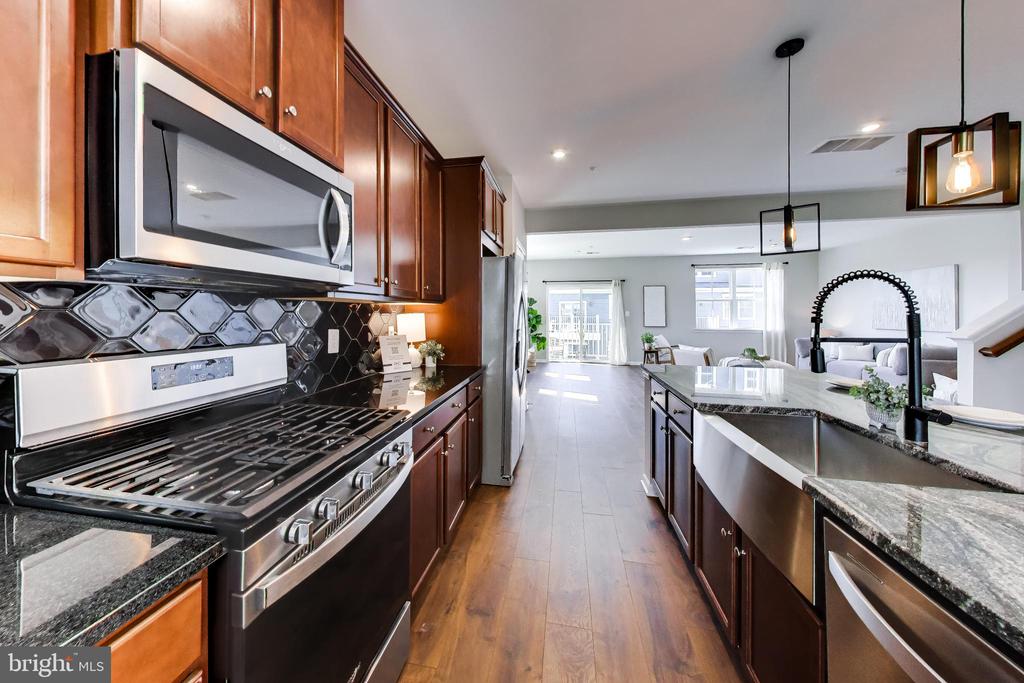 2802 WAVERLY CREEK LN Unit: 36