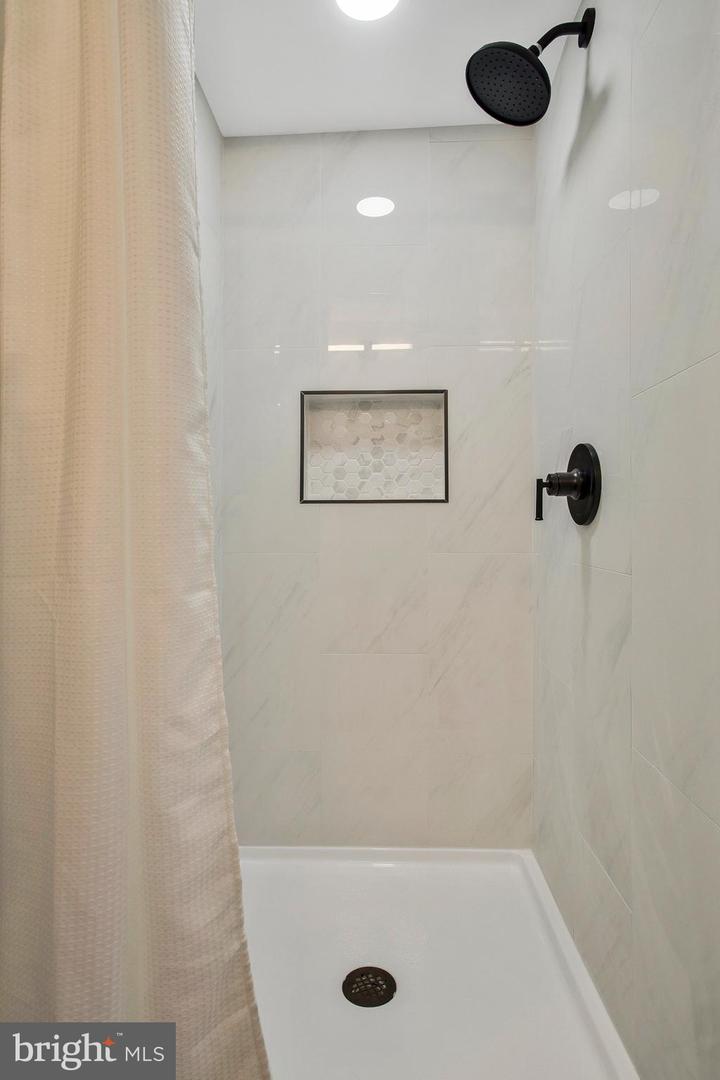 3509 Norwood Court