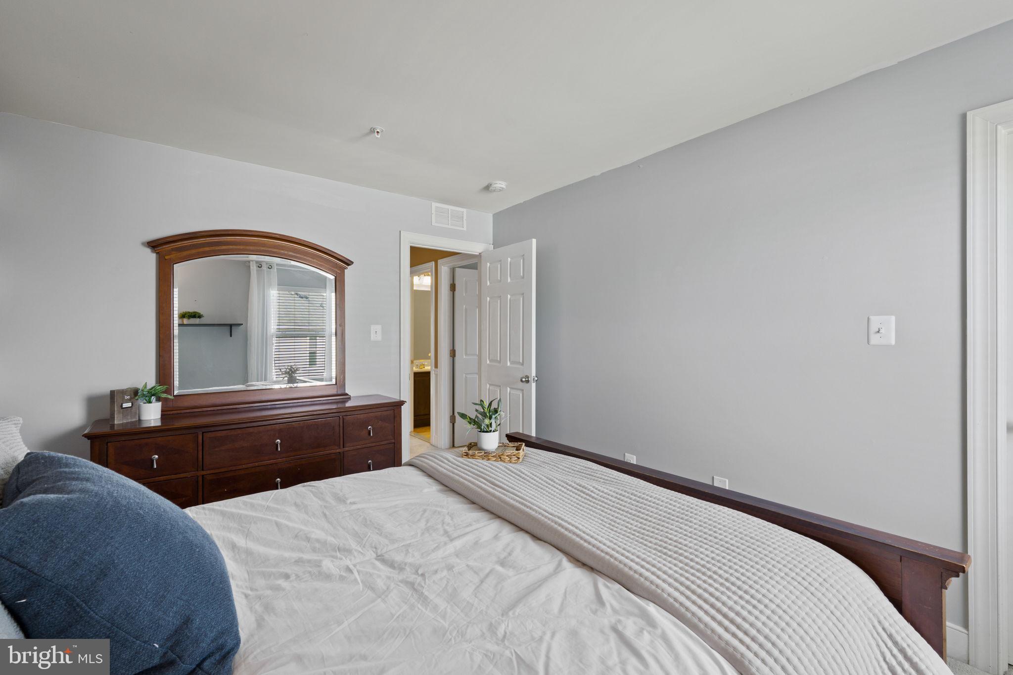 3105 Rendsburg Ct