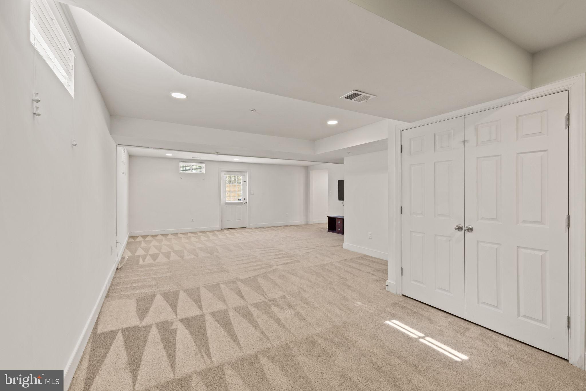 3105 Rendsburg Ct