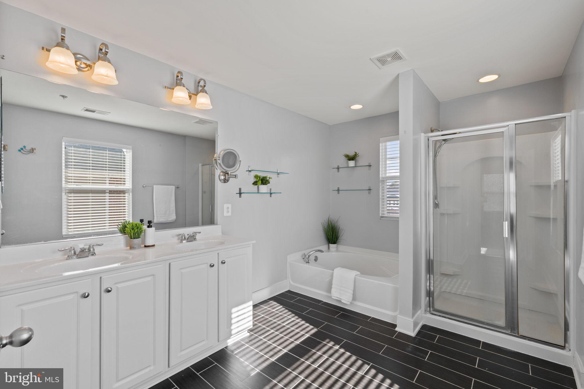 3105 Rendsburg Ct