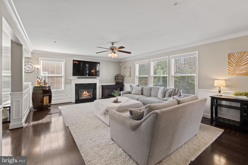 3105 Rendsburg Ct
