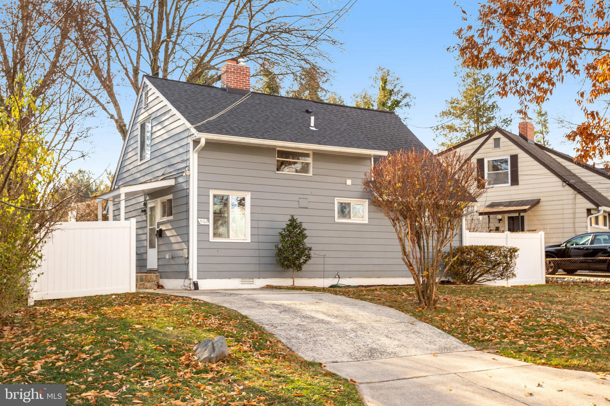 5706 Denfield ROAD