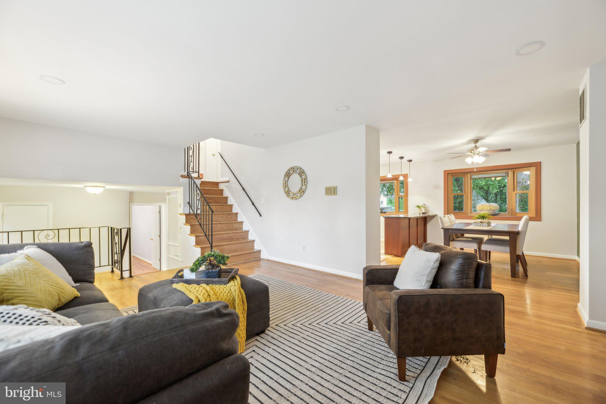 5311 Manorfield Rd