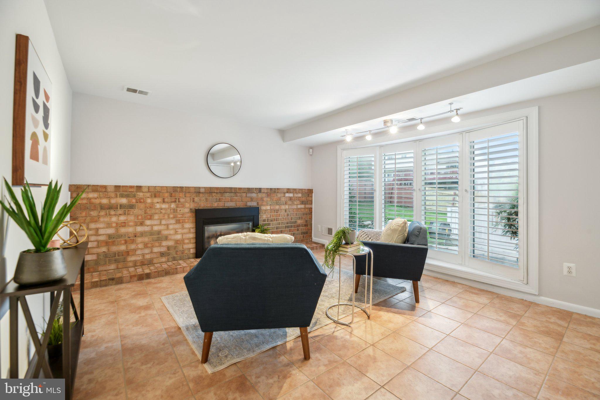 5311 Manorfield Rd