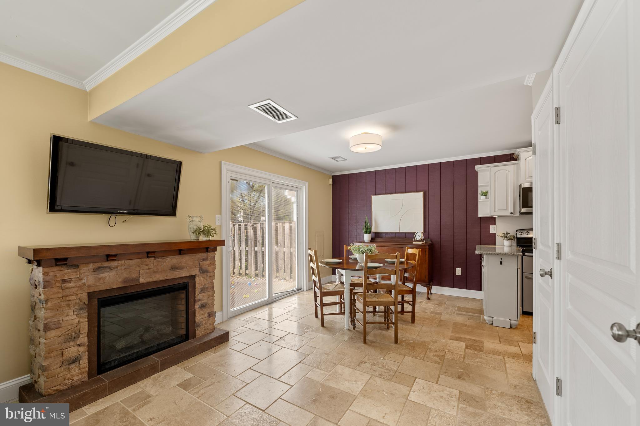 18702 GINGER COURT