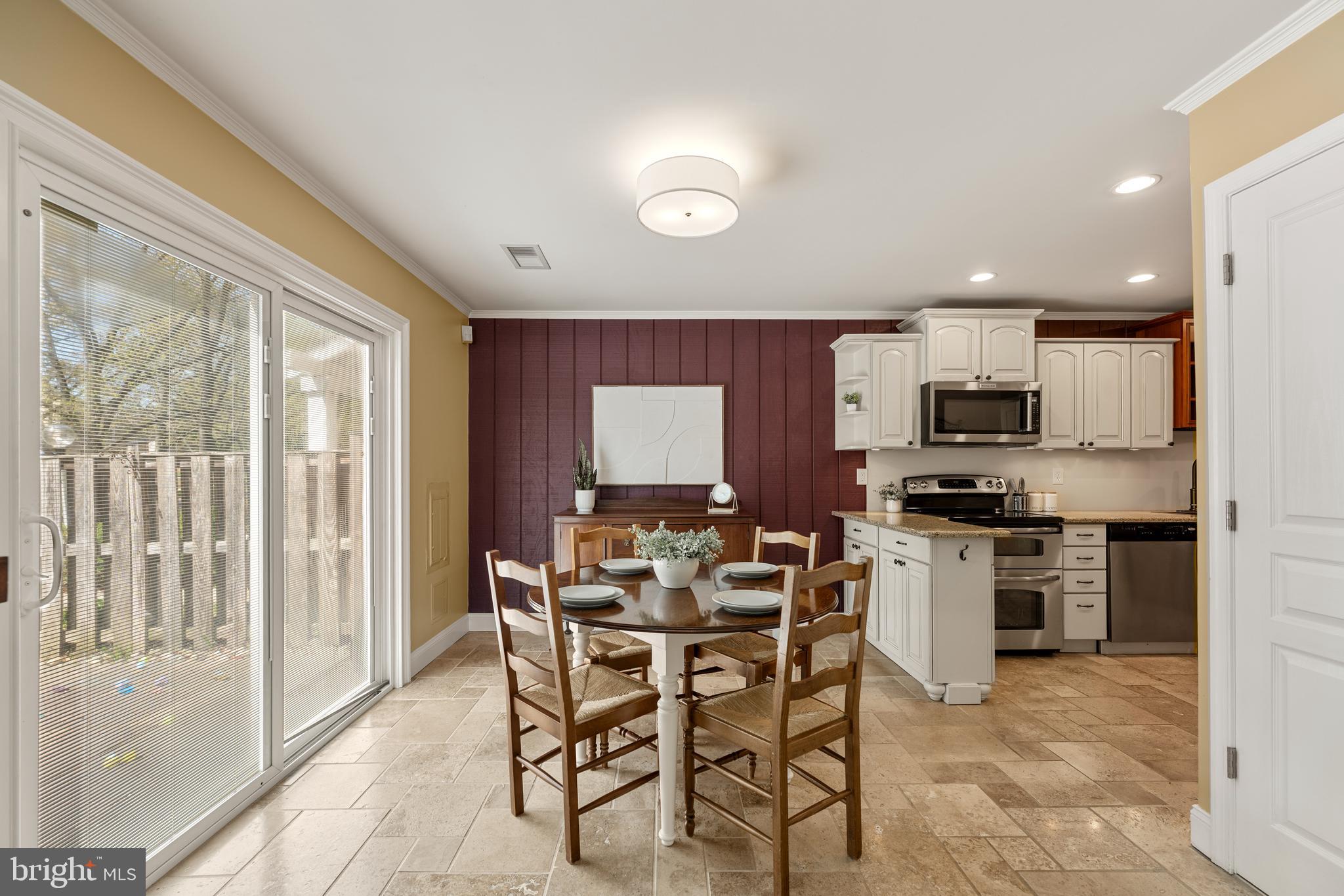 18702 GINGER COURT