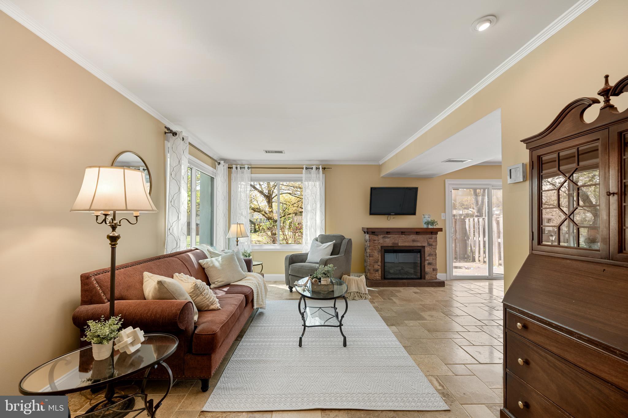 18702 GINGER COURT