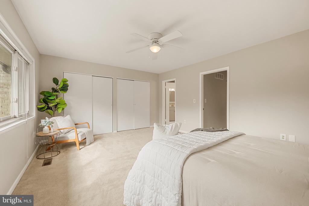 3250 GLENEAGLES DRIVE Unit: 104-B