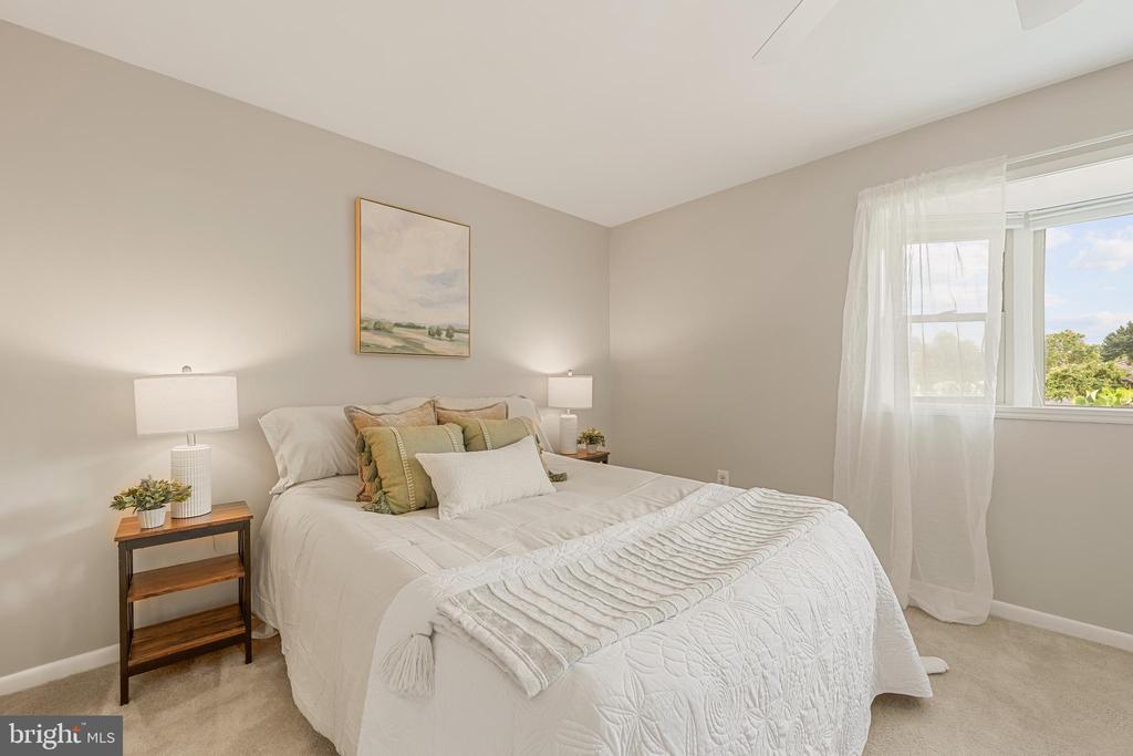 3250 GLENEAGLES DRIVE Unit: 104-B