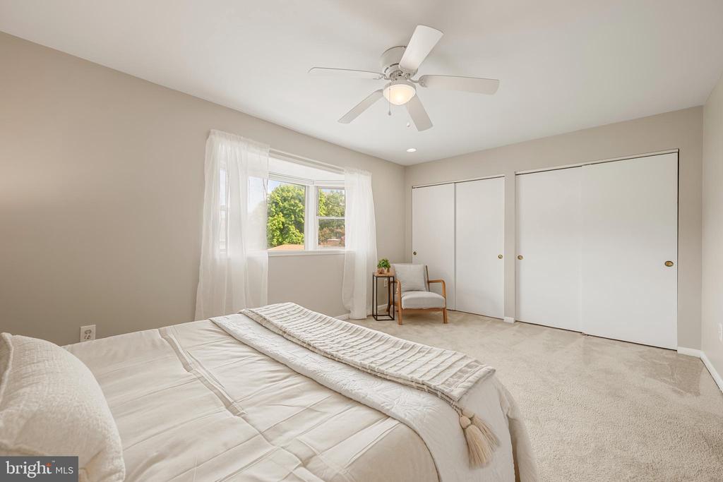 3250 GLENEAGLES DRIVE Unit: 104-B