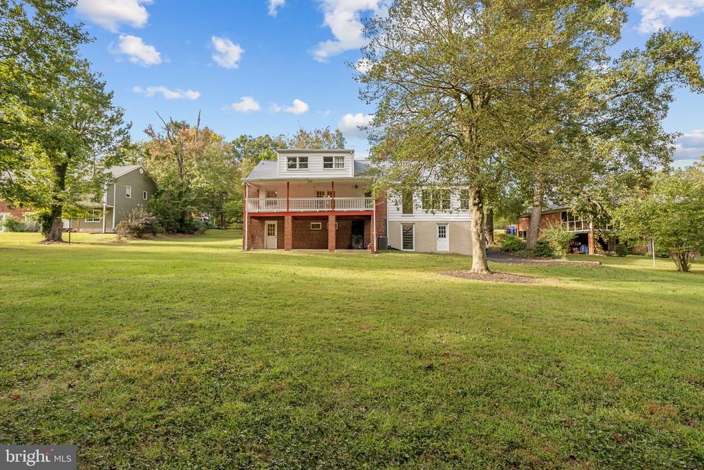 1750 OVERLOOK DRIVE