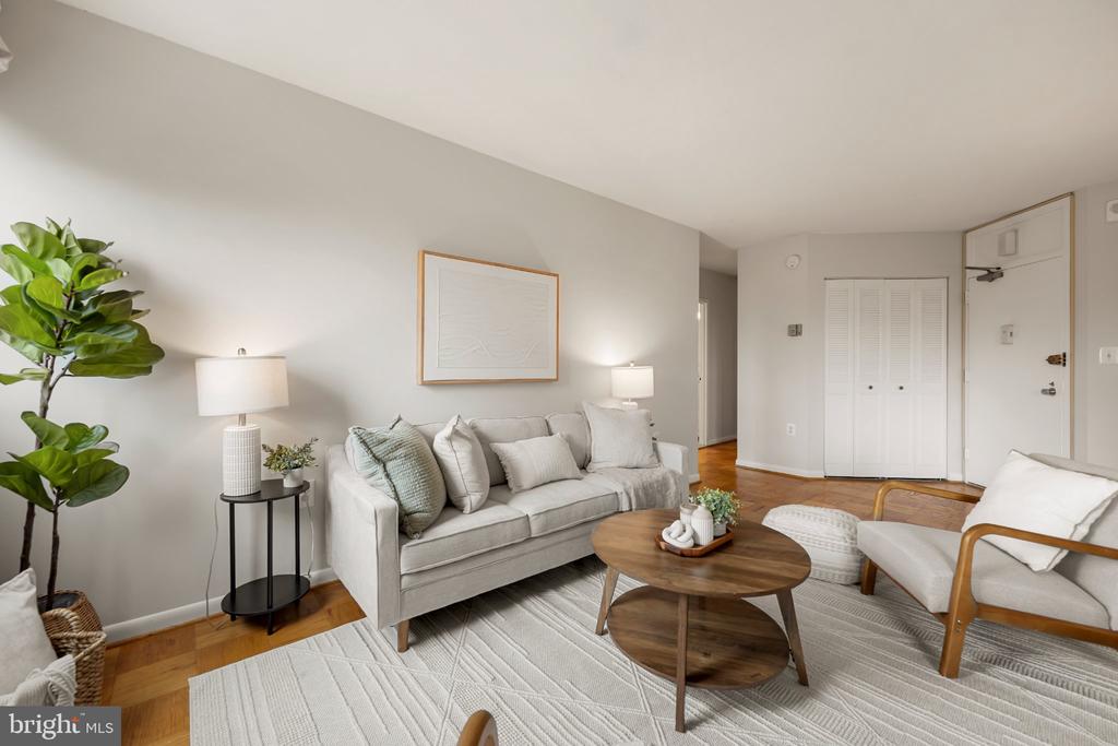 4242 E WEST HIGHWAY Unit: 506