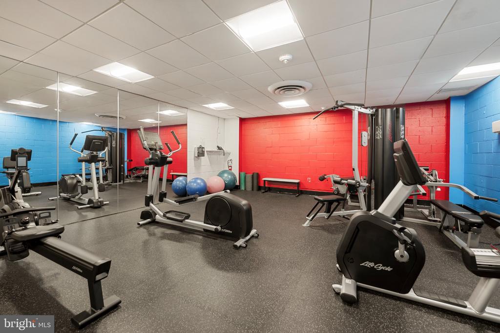 4242 E WEST HIGHWAY Unit: 506
