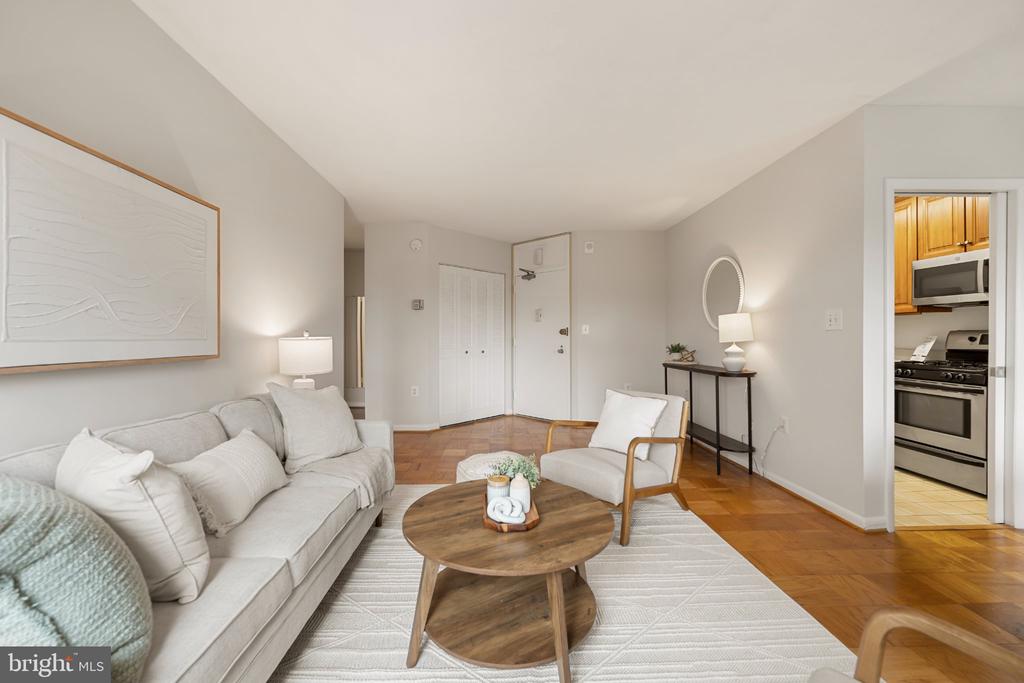 4242 E WEST HIGHWAY Unit: 506