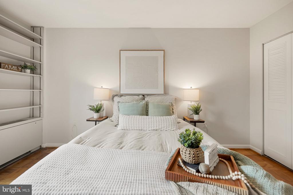 4242 E WEST HIGHWAY Unit: 506