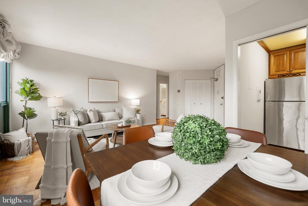 4242 E WEST HIGHWAY Unit: 506