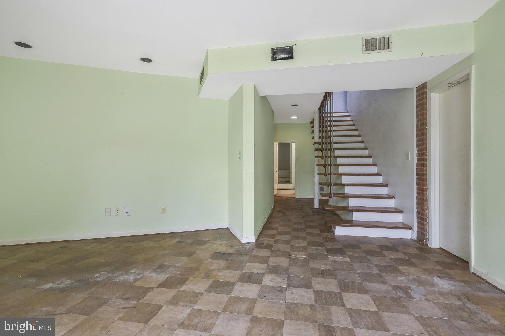 13507 Reid CIRCLE