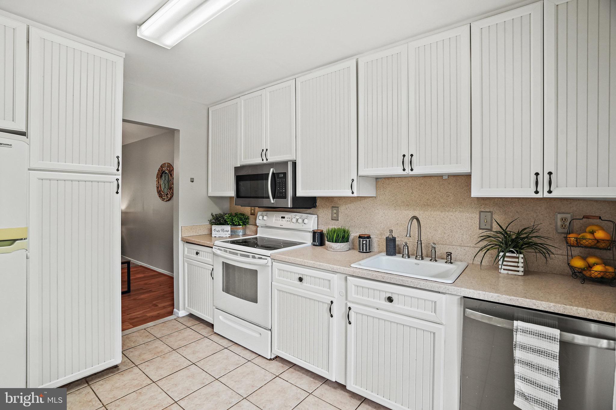 14924 Laurel Oaks LANE Unit: 35