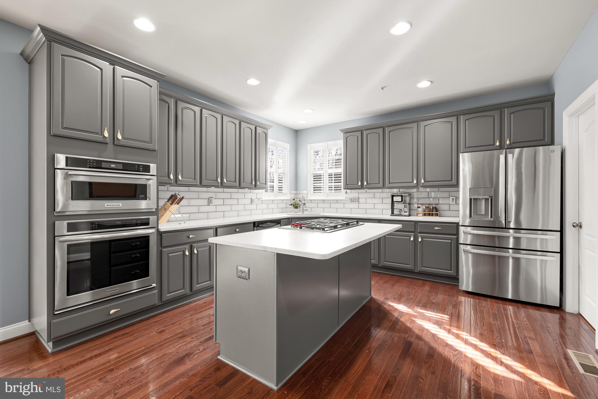 1304 Saint James Road