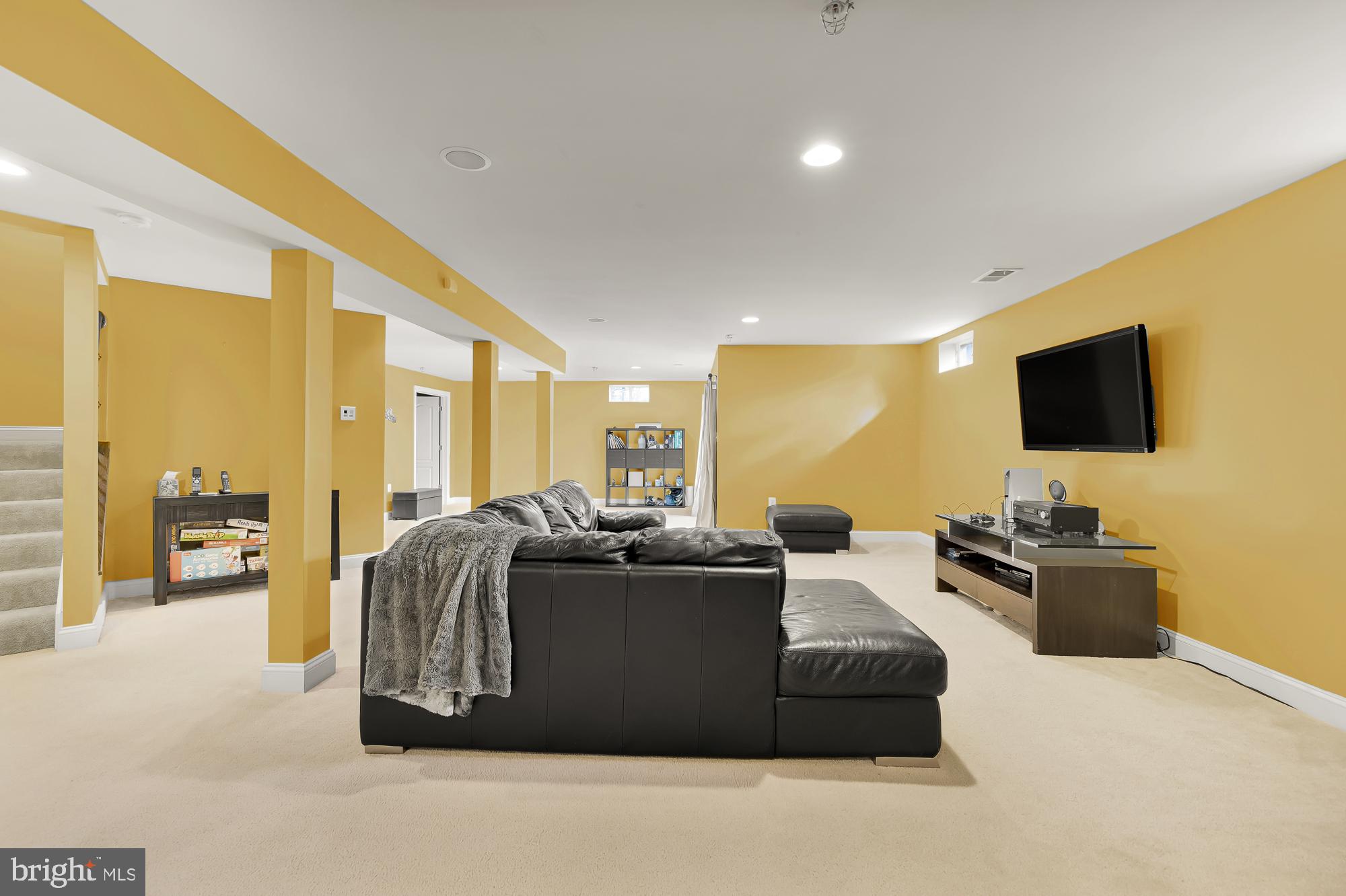 1304 Saint James Road