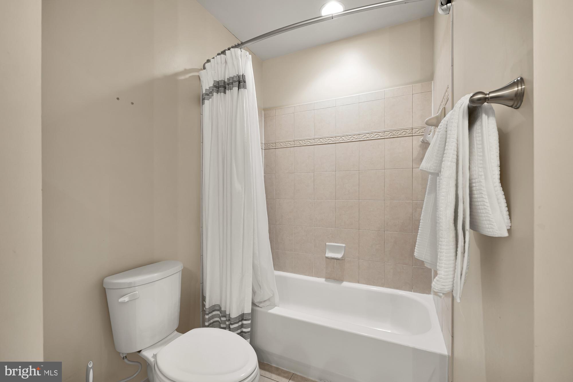 1304 Saint James Road