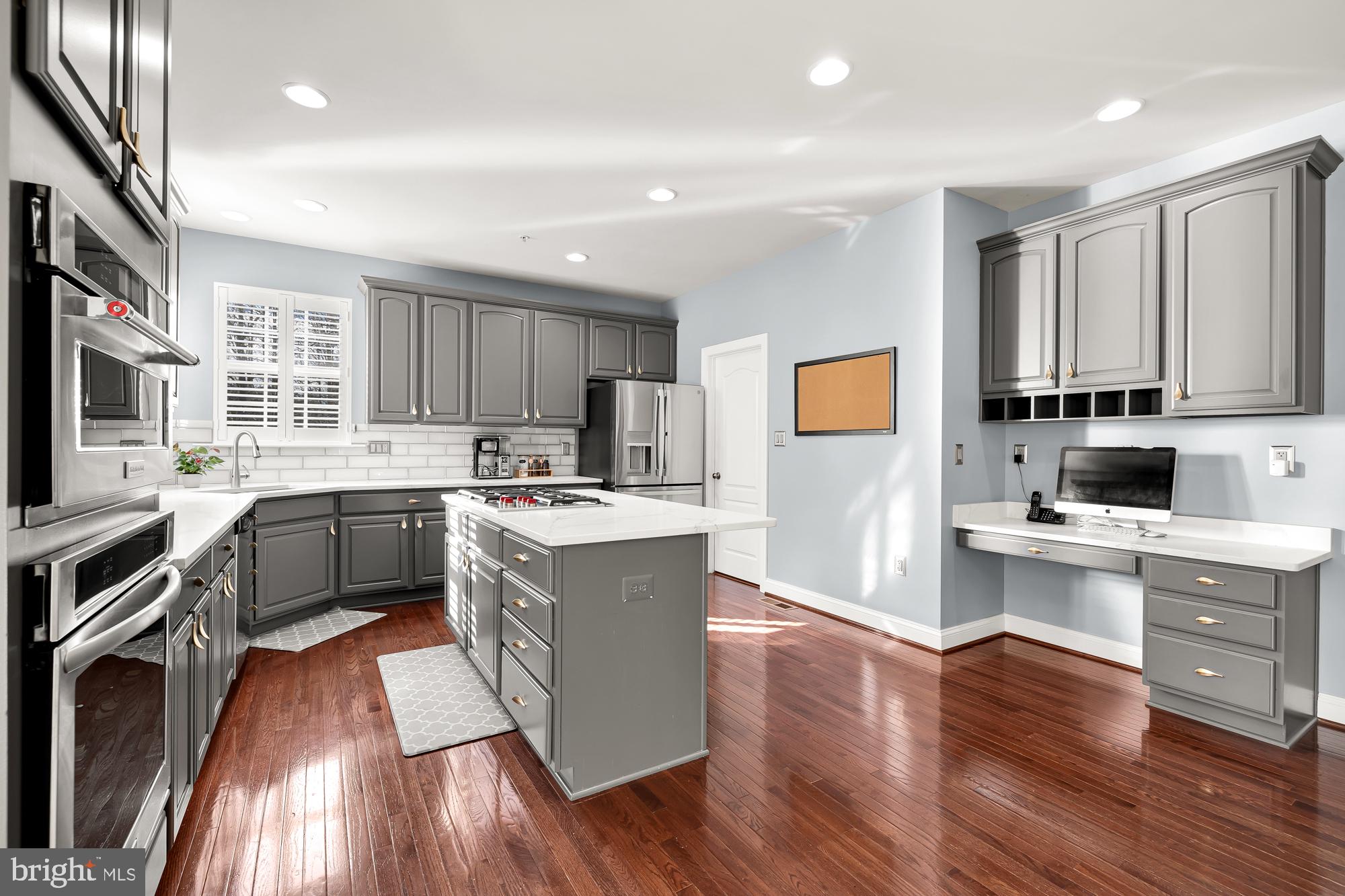 1304 Saint James Road