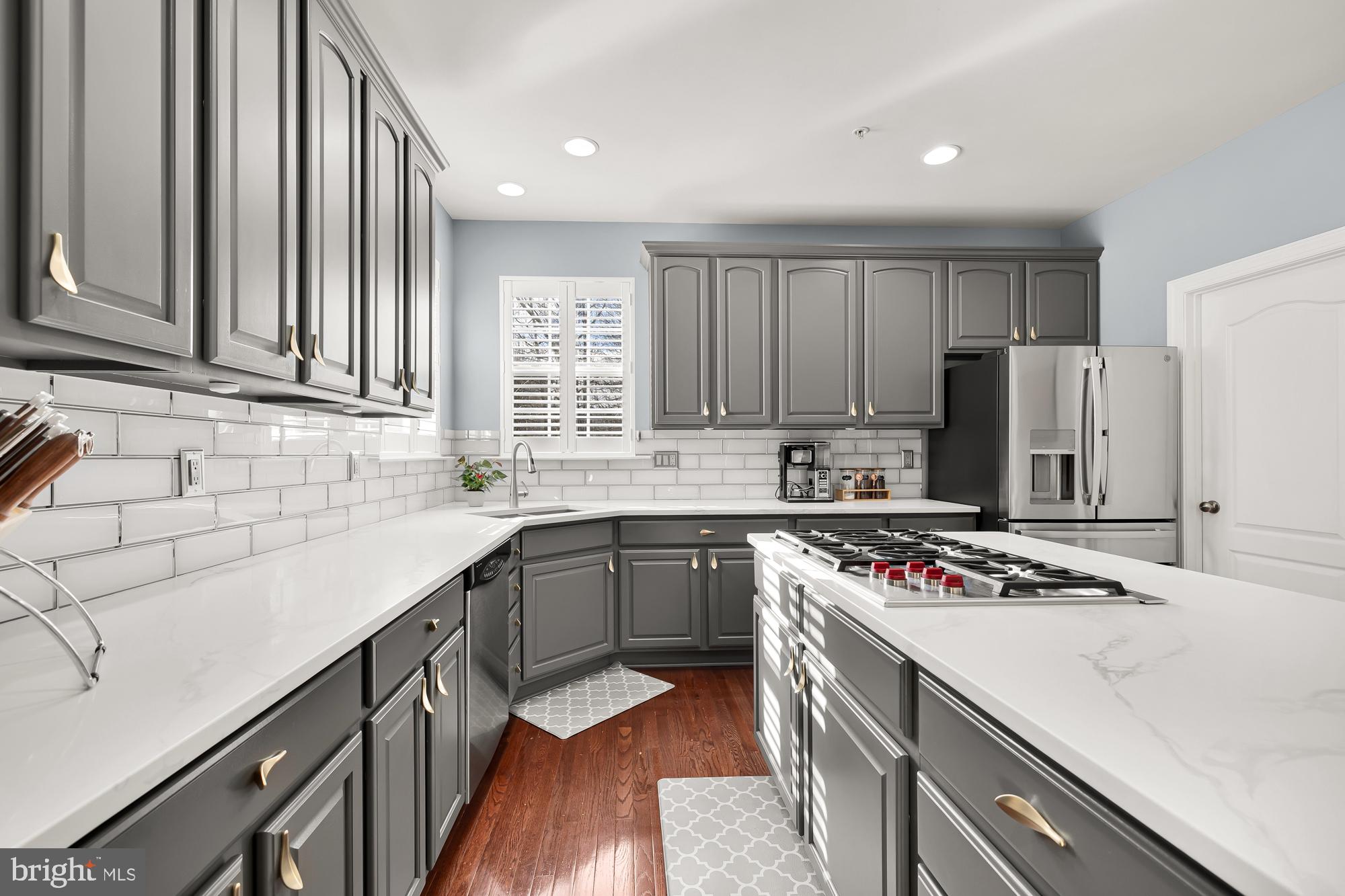 1304 Saint James Road