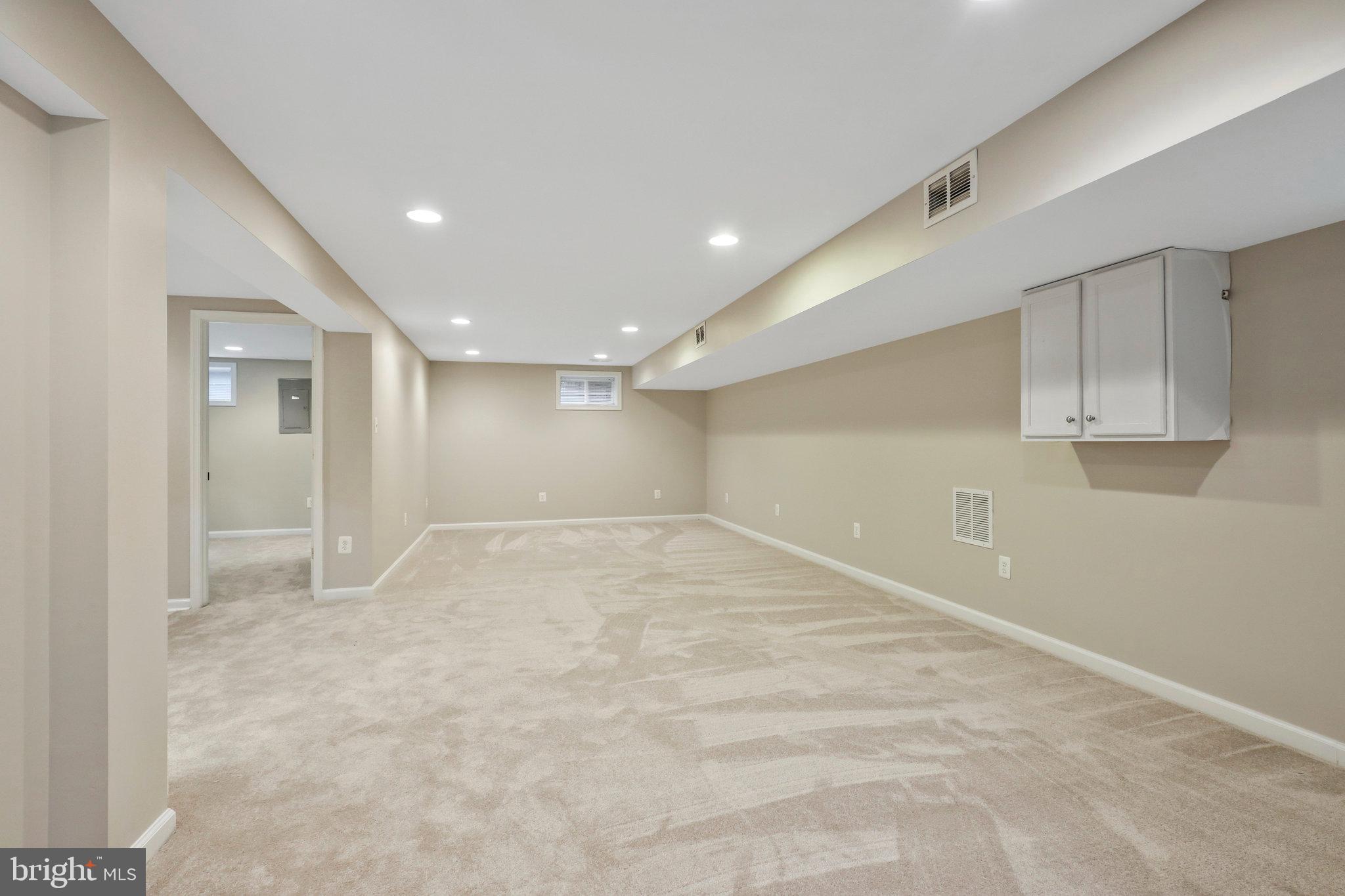2411 Brooks Dr