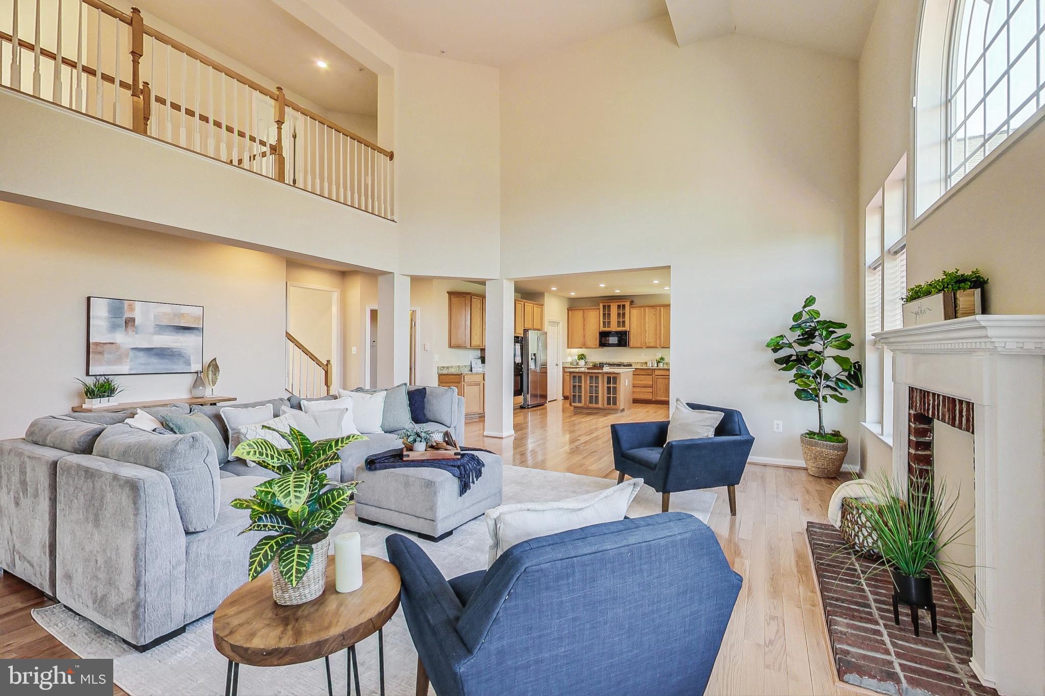 1810 Orchard Hill Dr