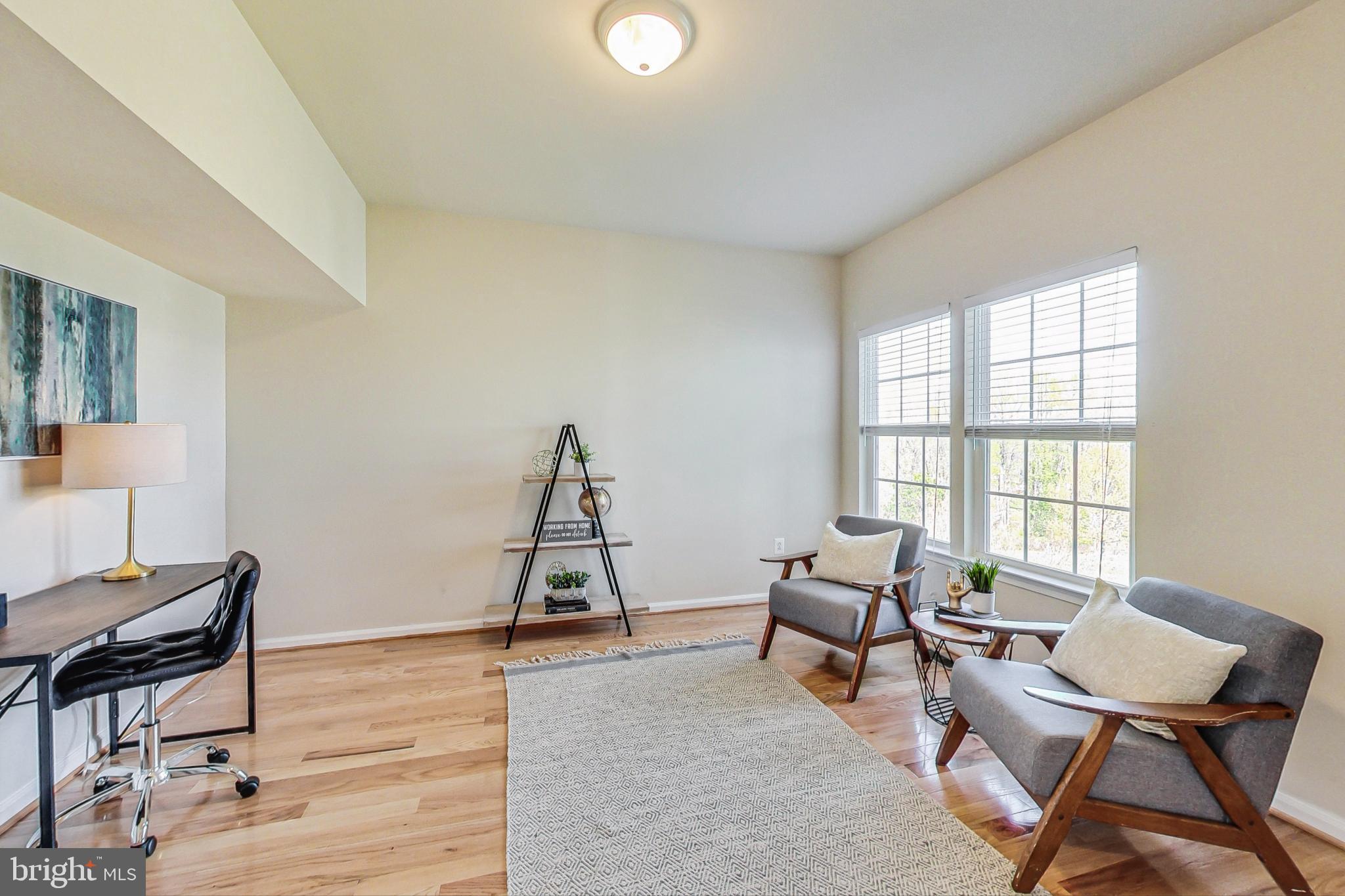 1810 Orchard Hill Dr