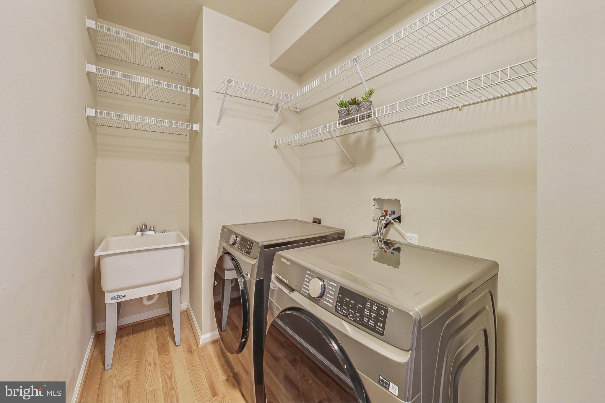 1810 Orchard Hill Dr