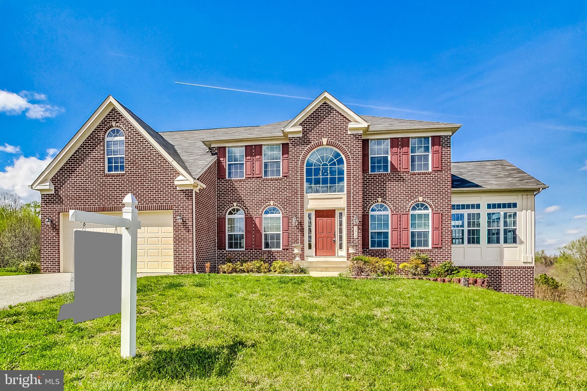 1810 Orchard Hill Dr