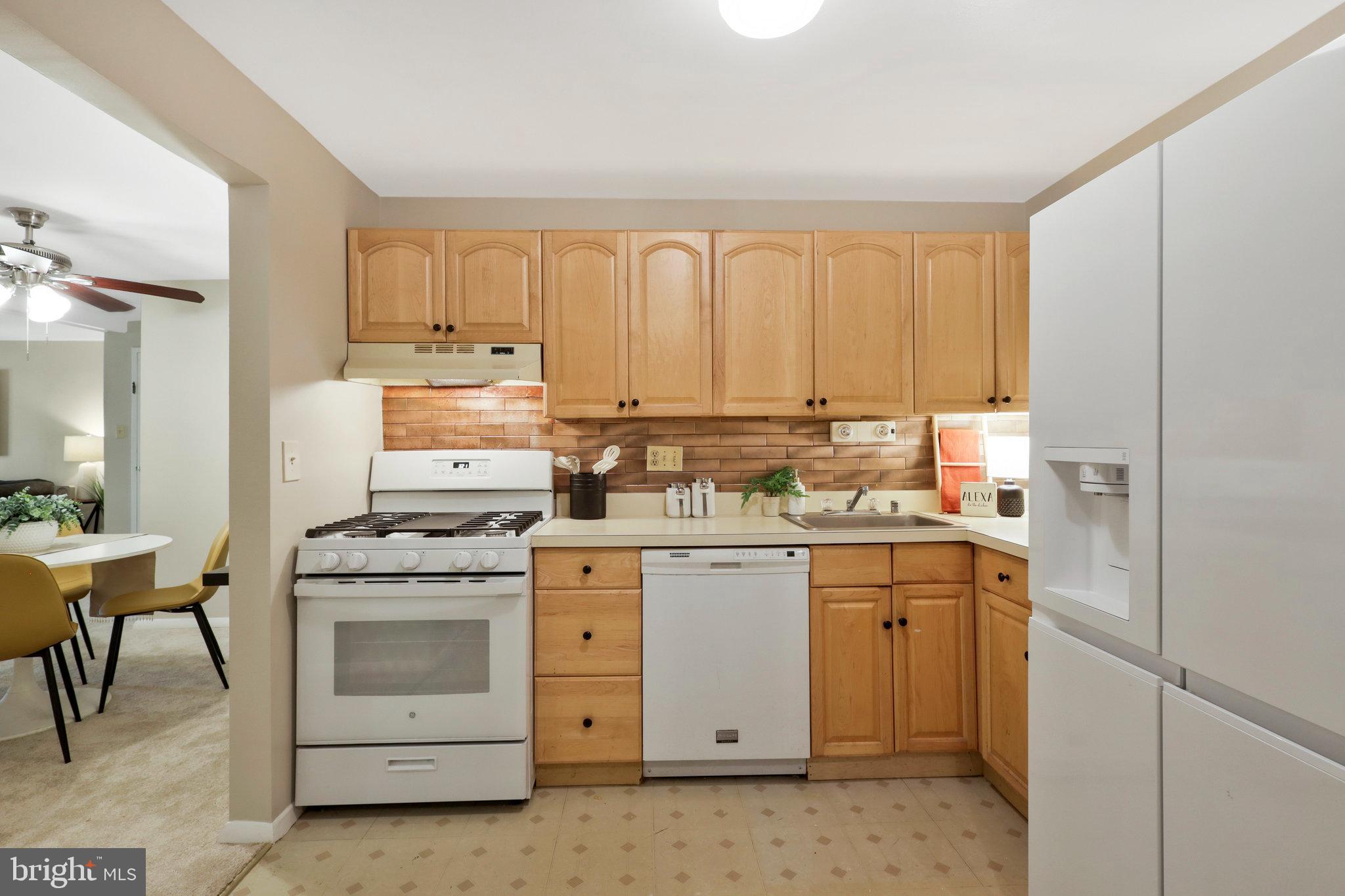 3301 Huntley Square Dr #T-1