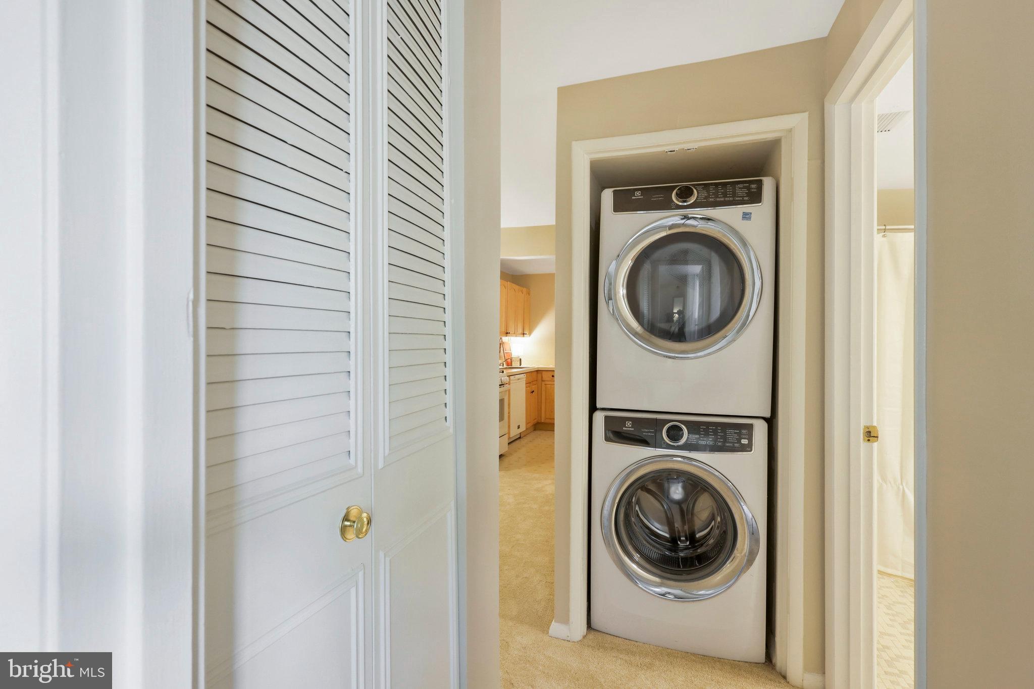 3301 Huntley Square Dr #T-1