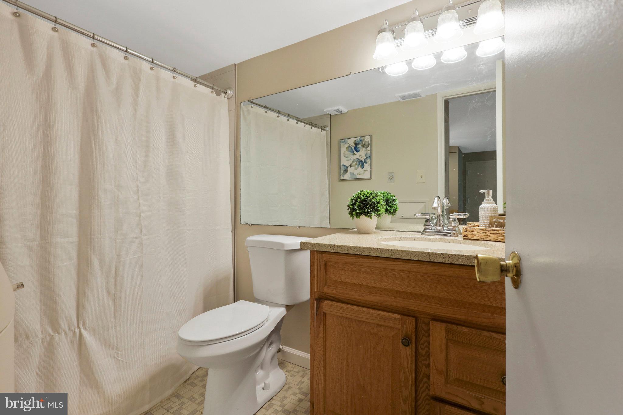 3301 Huntley Square Dr #T-1