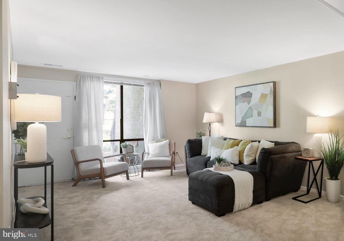 3301 Huntley Square Dr #T-1