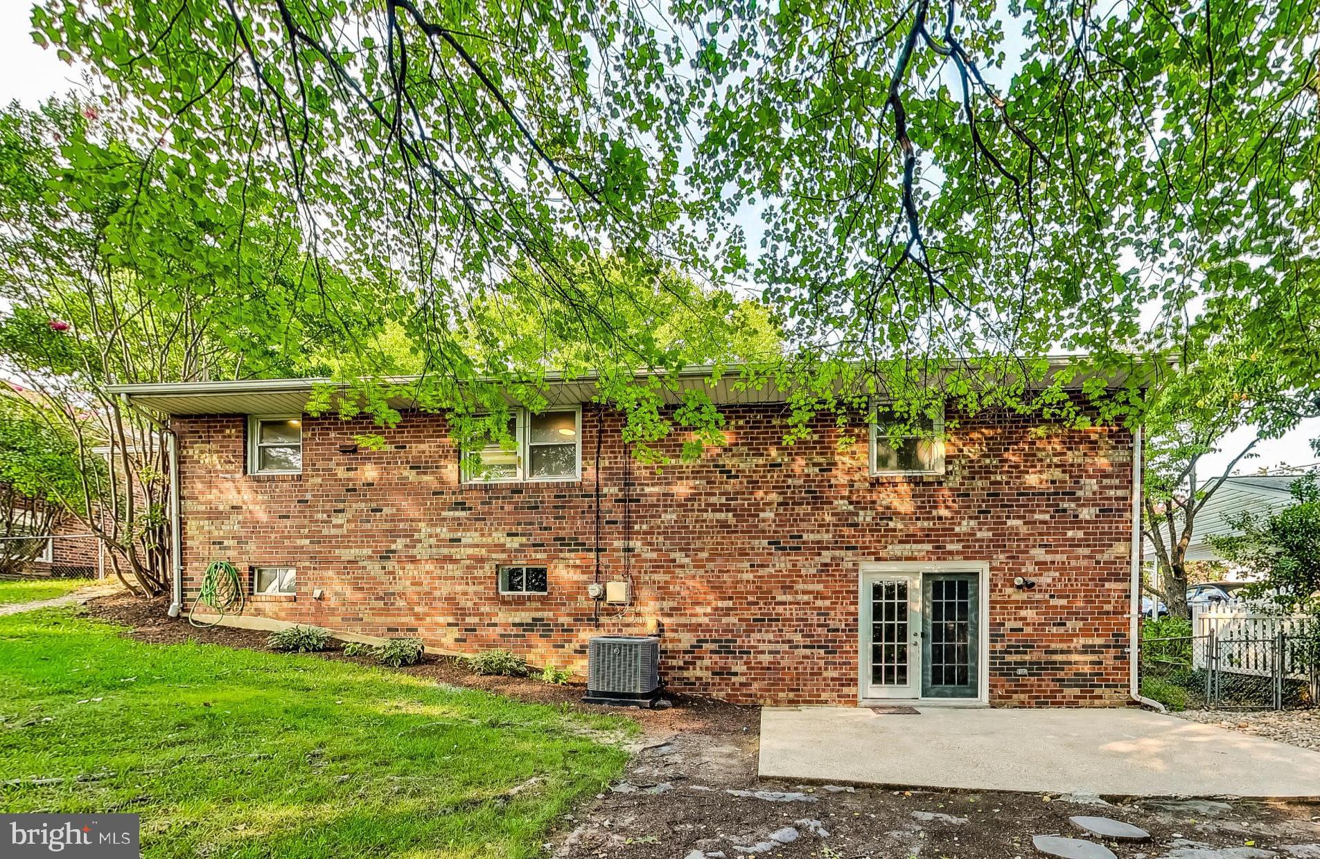 3215 Dunnington Rd