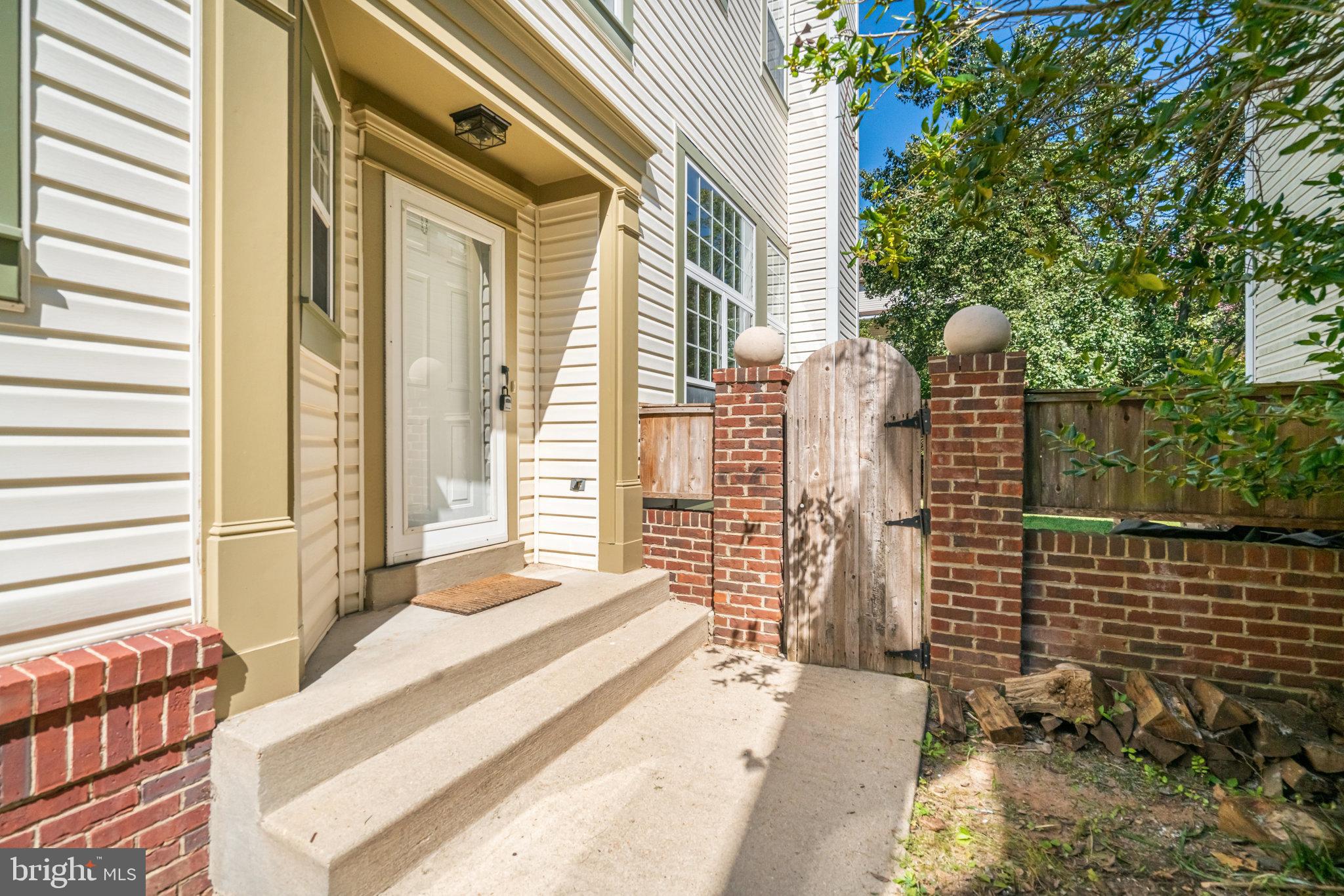 12218 Quintette Ln