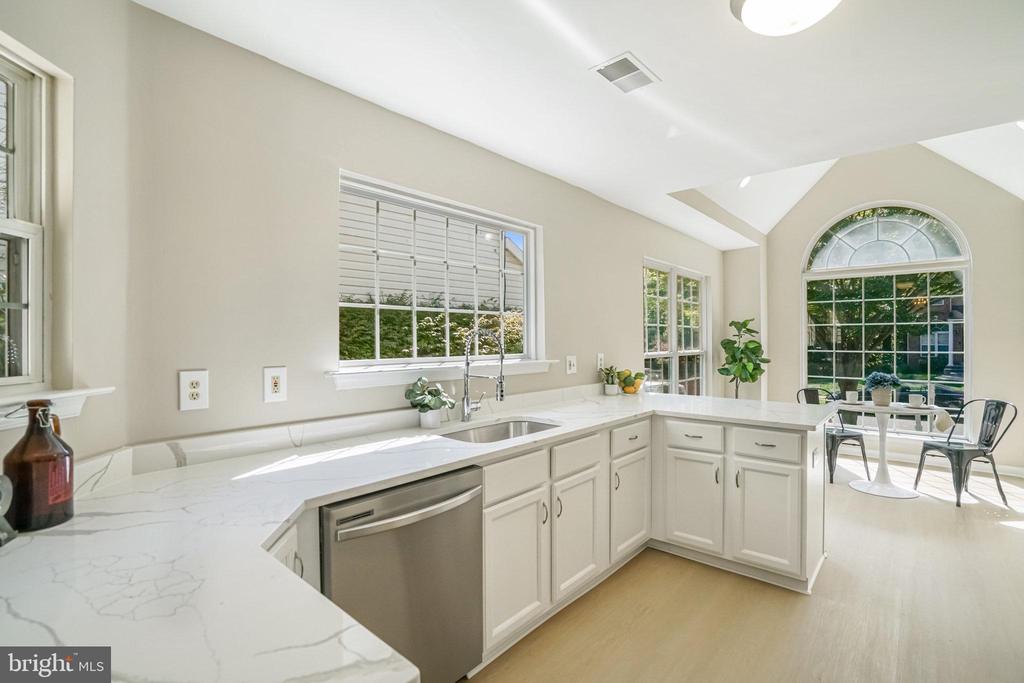 12218 Quintette Ln