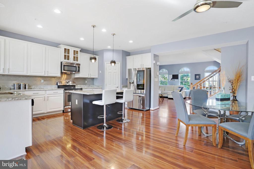 3327 Tianna Way