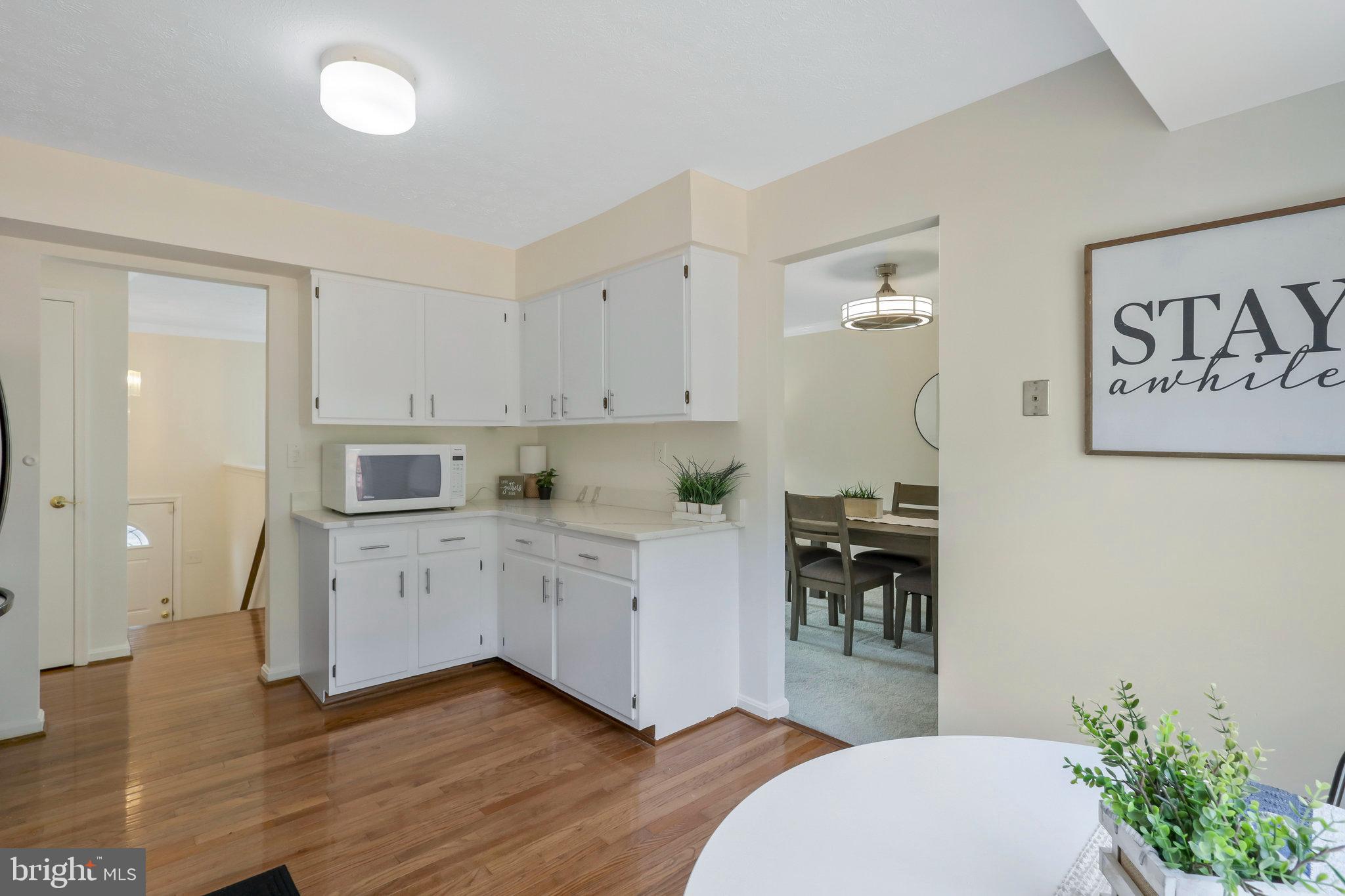 11706 Sylvia Dr