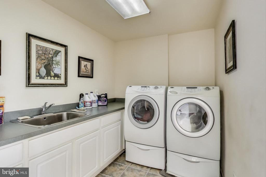 13309 Big Cedar Ln