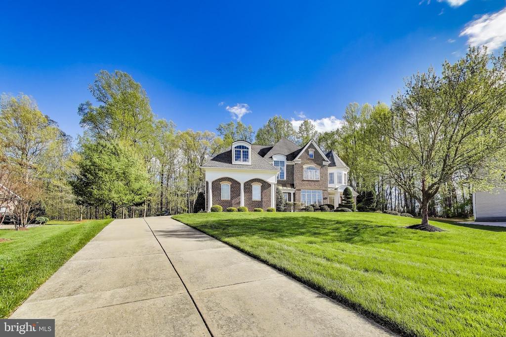 13309 Big Cedar Ln