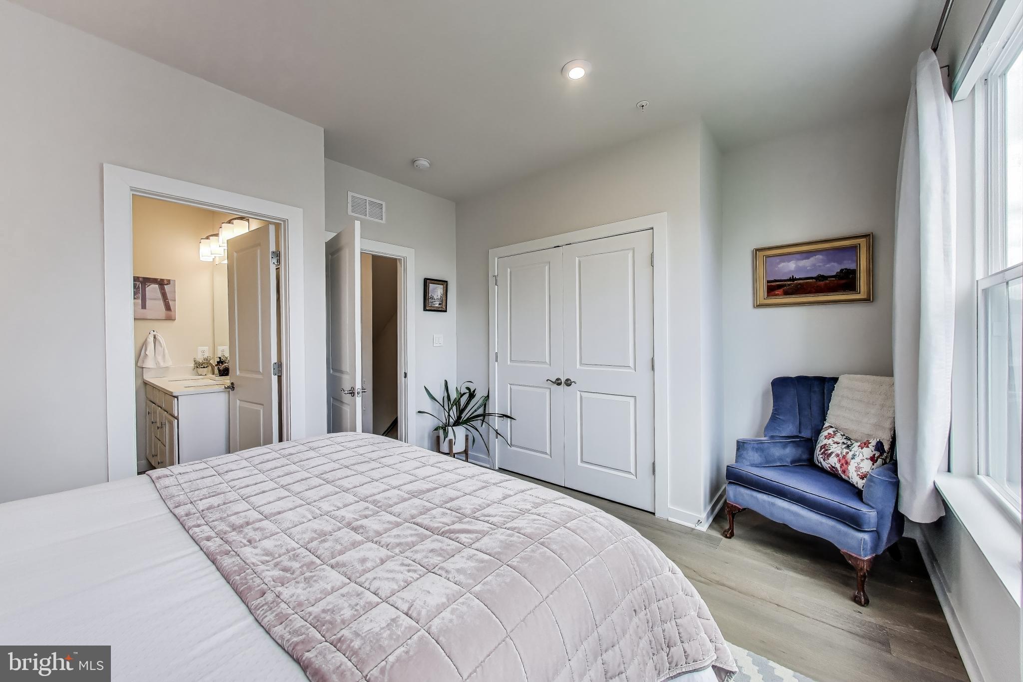 2509 RIVER TERRACE RD