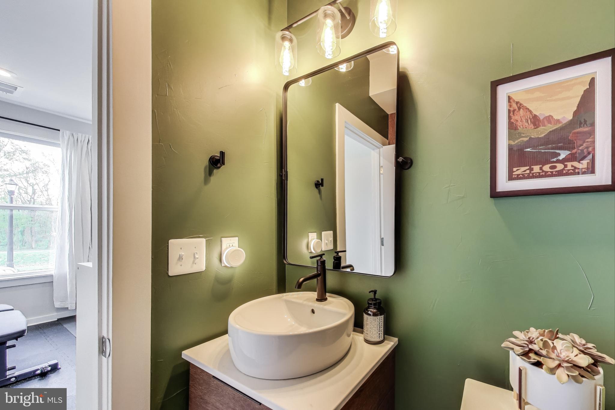 2509 RIVER TERRACE RD