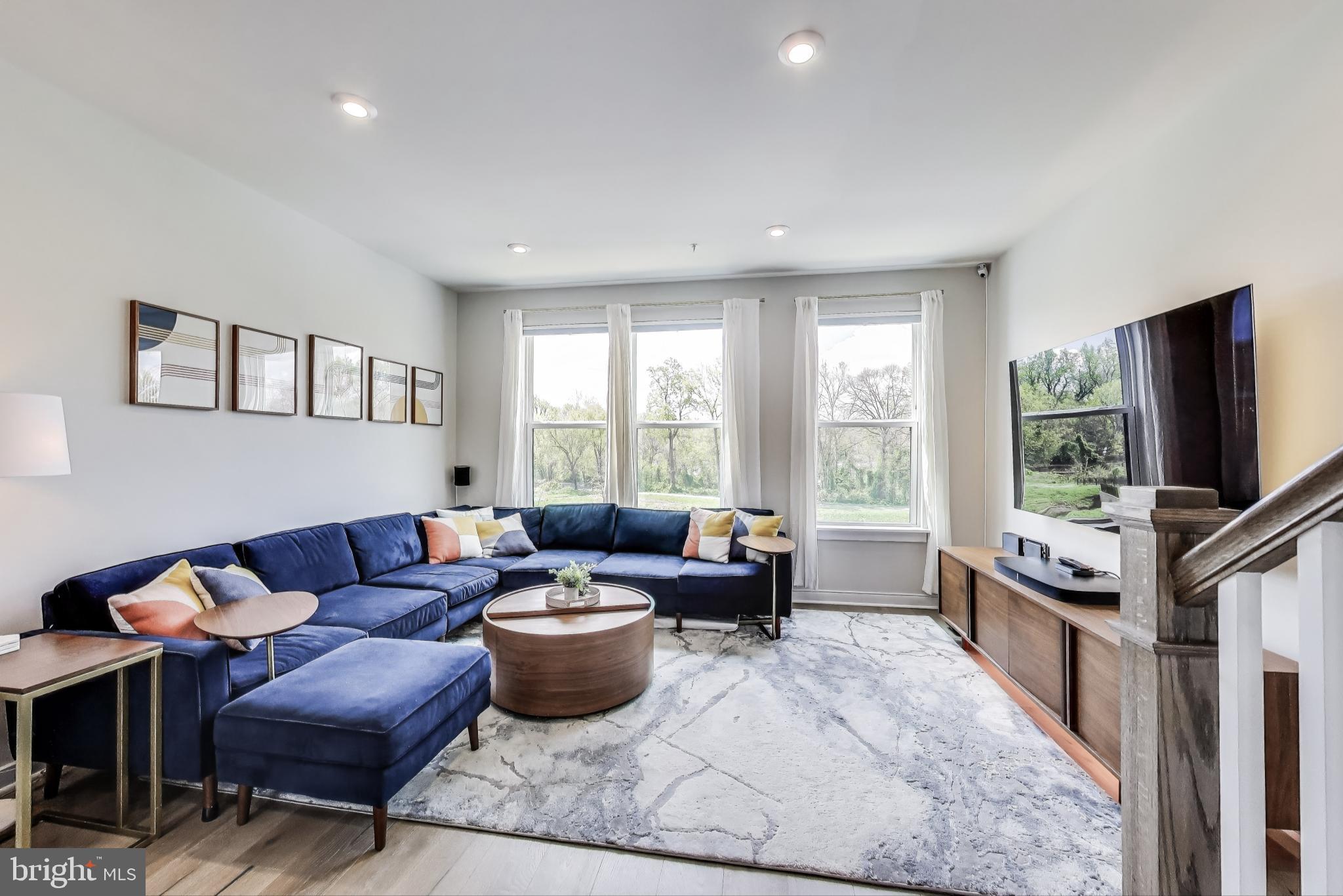 2509 RIVER TERRACE RD